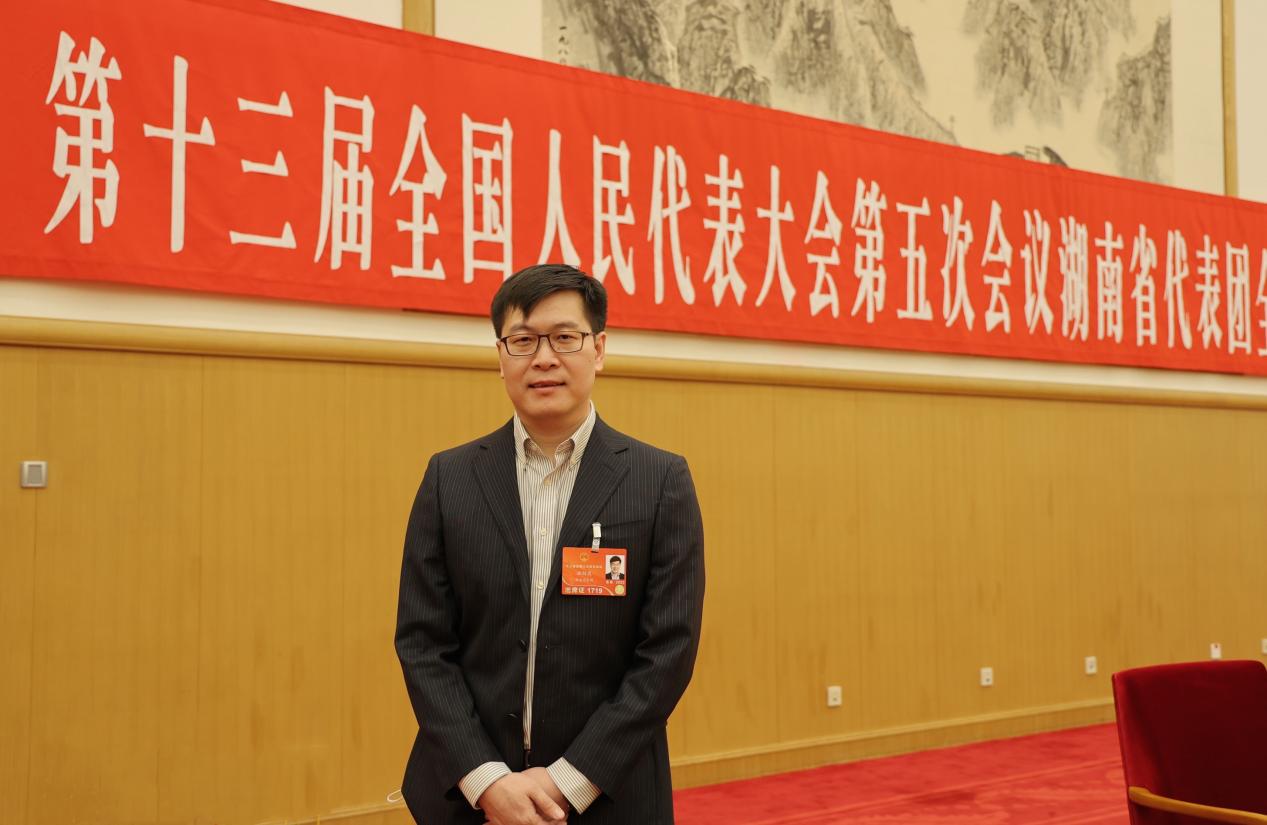 2022全国两会 | 姚劲波：应用数字化手段优化二手车交易 提升流通效率(图1)