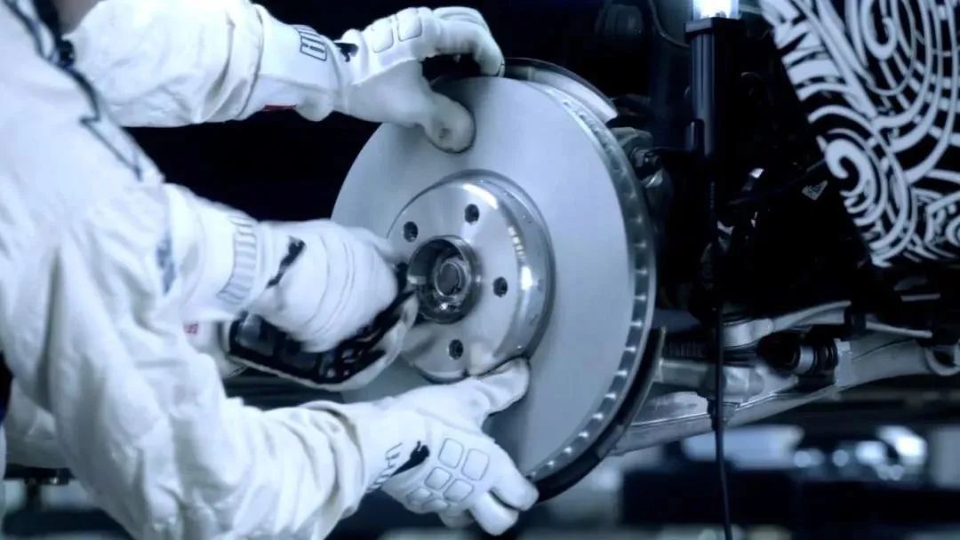 刹车盘抖动了怎么办？