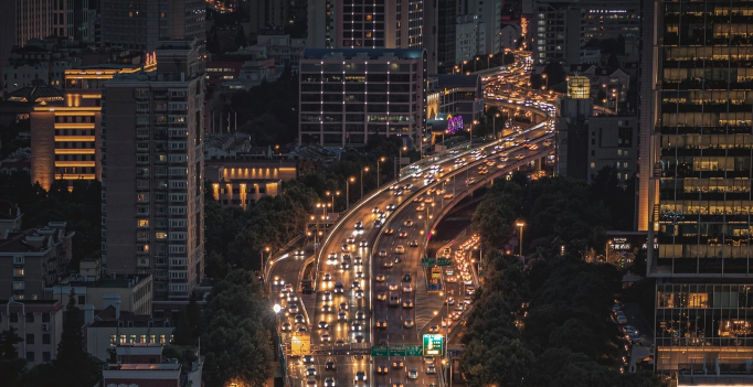 制造成本大增　汽车产业承压几何？(图1)