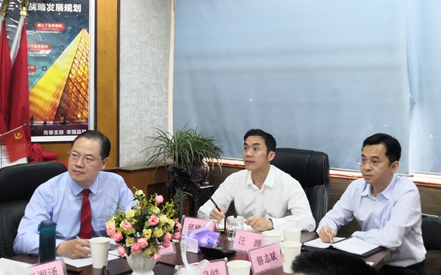 打卡“百年潮湧”，省协会党员及常务理事会成员参观建党100周年大型展览(图8)